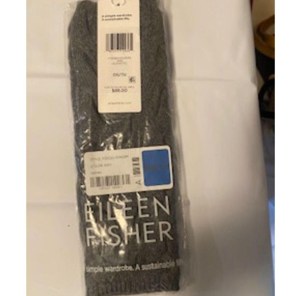 NWT Eileen Fisher Organic Cotton Recycled Cashmere Cable Knit Glovelettes - Ash